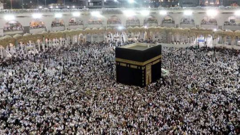  السعودية: غسل وتعقيم المسجد الحرام 4 مرات يوميا لضمان سلامة قاصديه - العرب والعالم - 