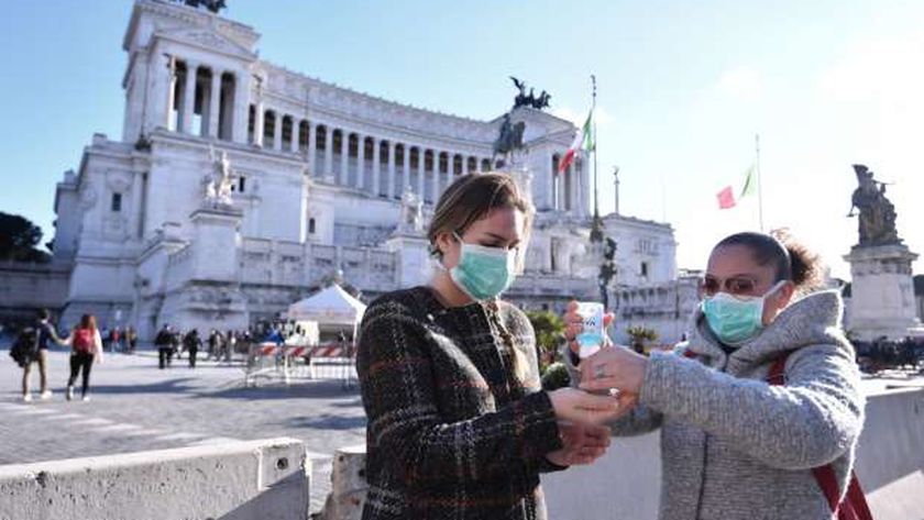 إيطاليا تسجل 727 حالة وفاة جديدة بفيروس كورونا خلال 24 ساعة